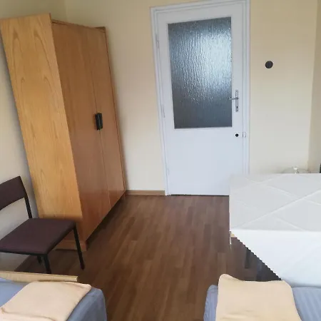 Hostel Brzezna